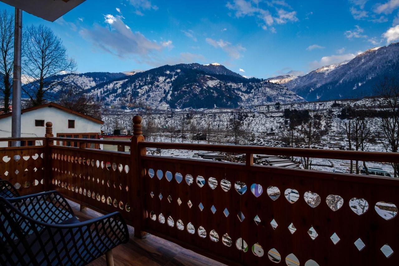 Vaibhav Regency Hotel Manali  Exterior photo