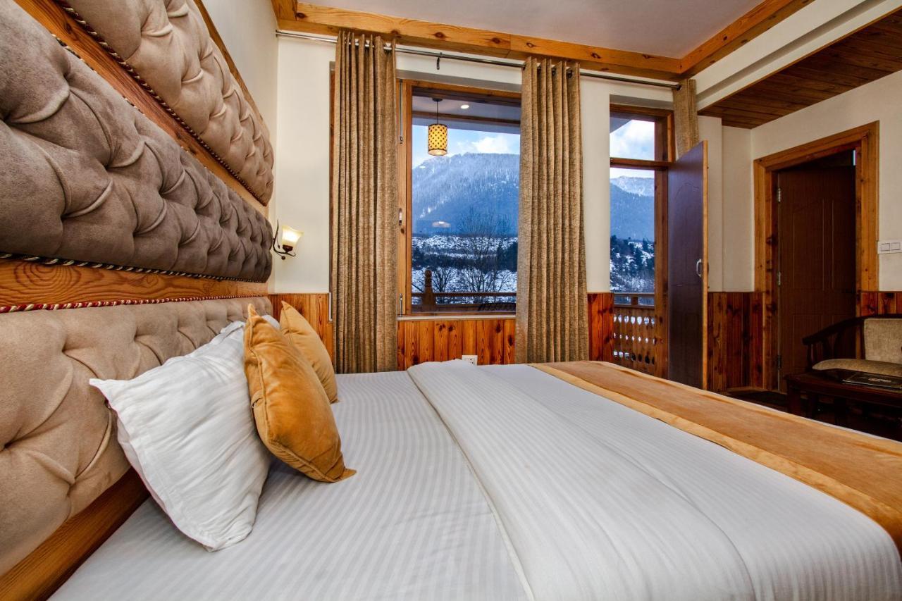 Vaibhav Regency Hotel Manali  Exterior photo